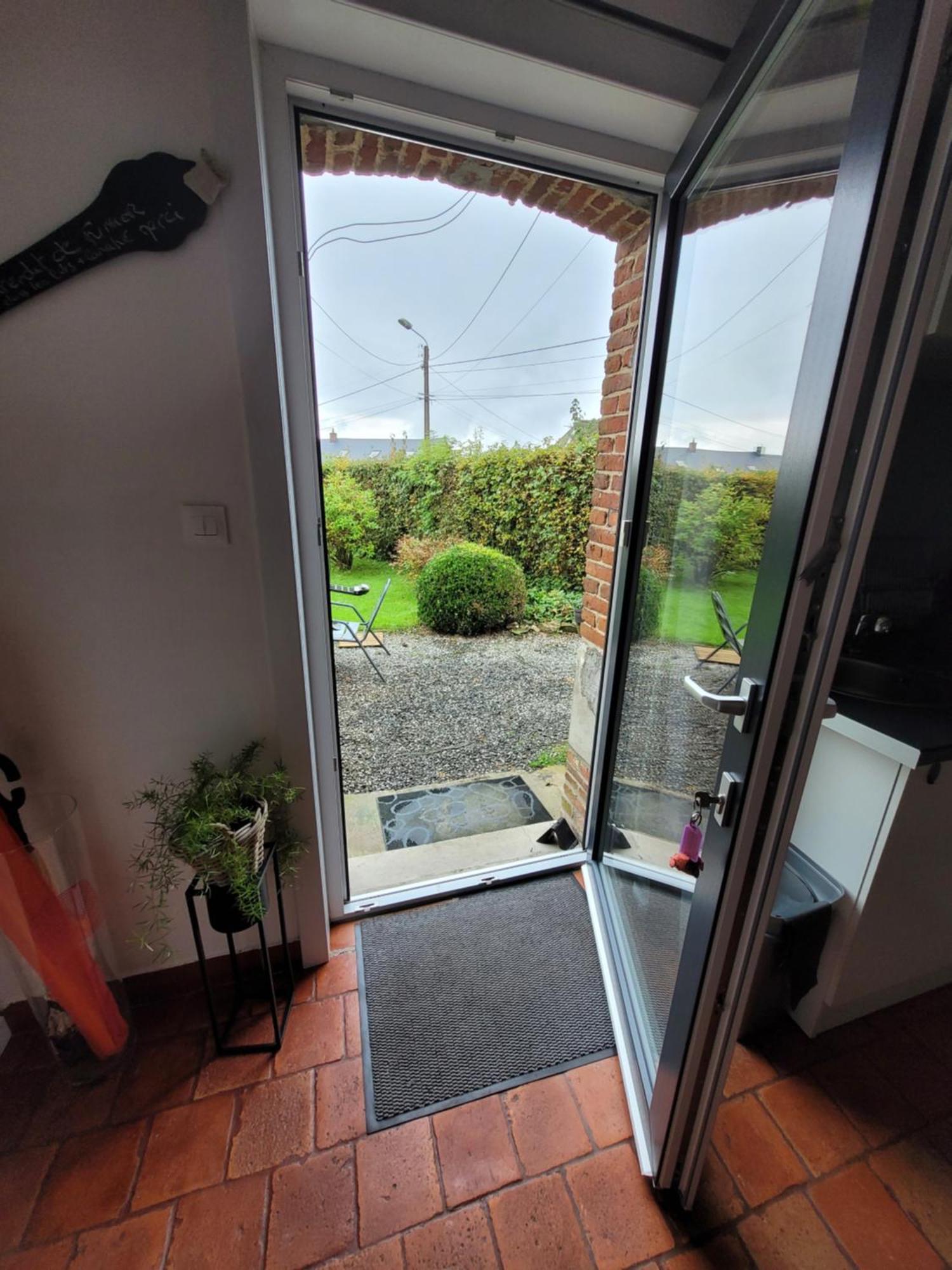 Apartamento Bienvenue du côté de chez nous Wignehies Exterior foto